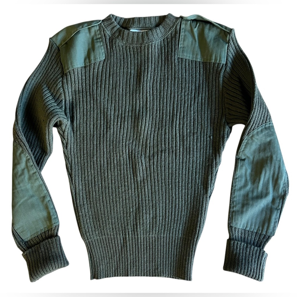 Military DSCP Valor Collection Service Wool Sweater 42 w/Epaulettes Forest Green